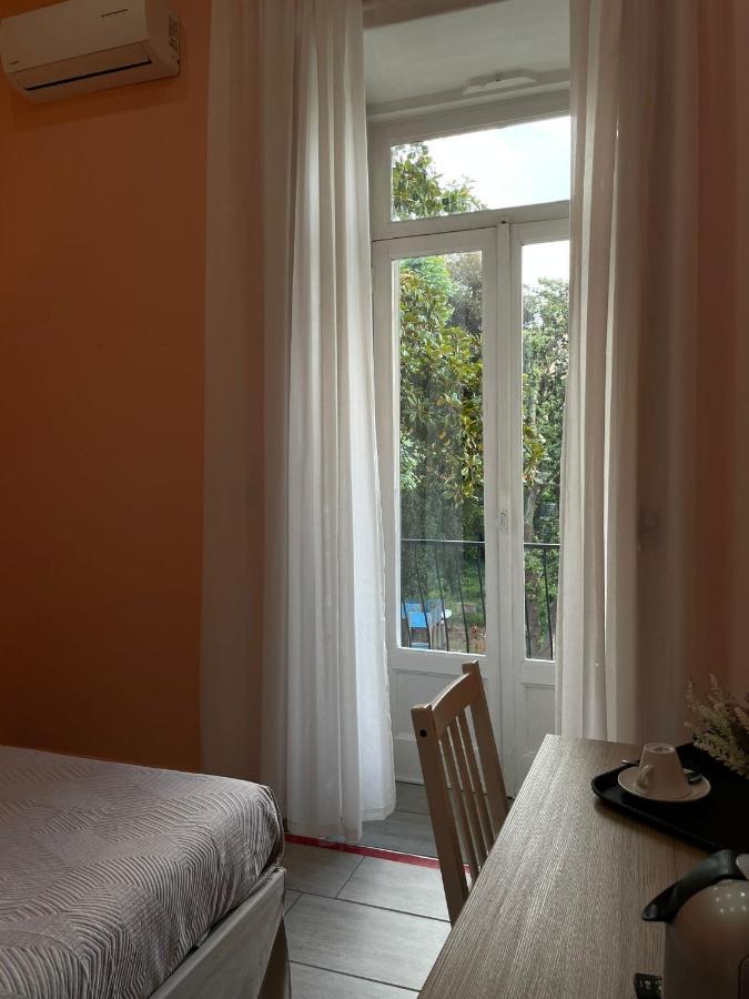 Holiday Naples Art Rooms المظهر الخارجي الصورة